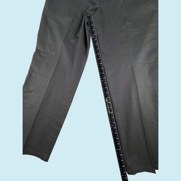 DOCKERS Pants Men's 40x32 Khaki Straight Fit Wrinkle-free Permanent Crease NWT - Picture 6 of 7